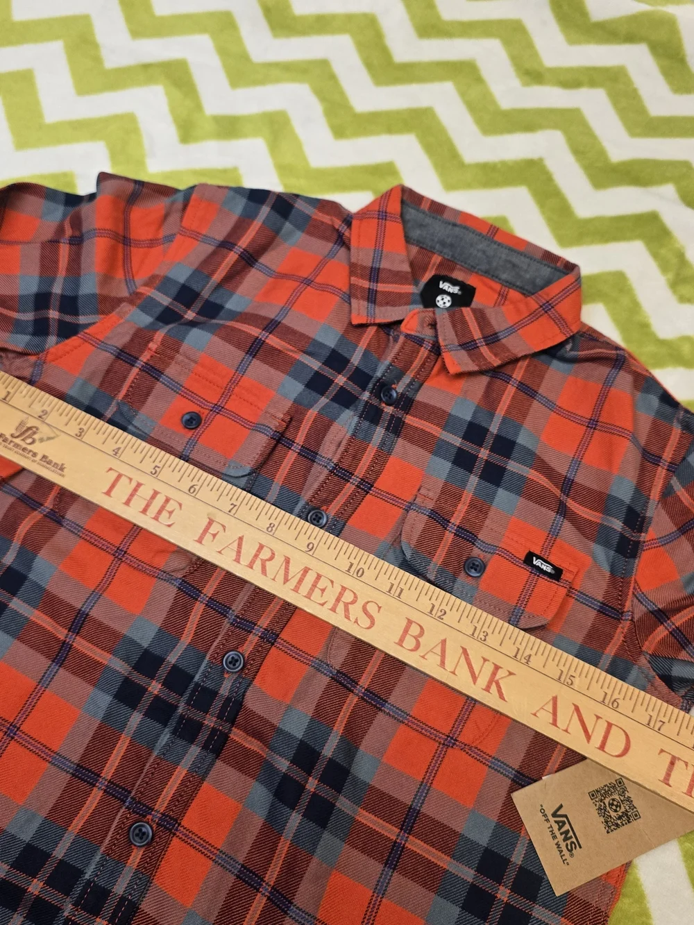 Vans Kid's Red Plaid Flannel Shirt Size Medium